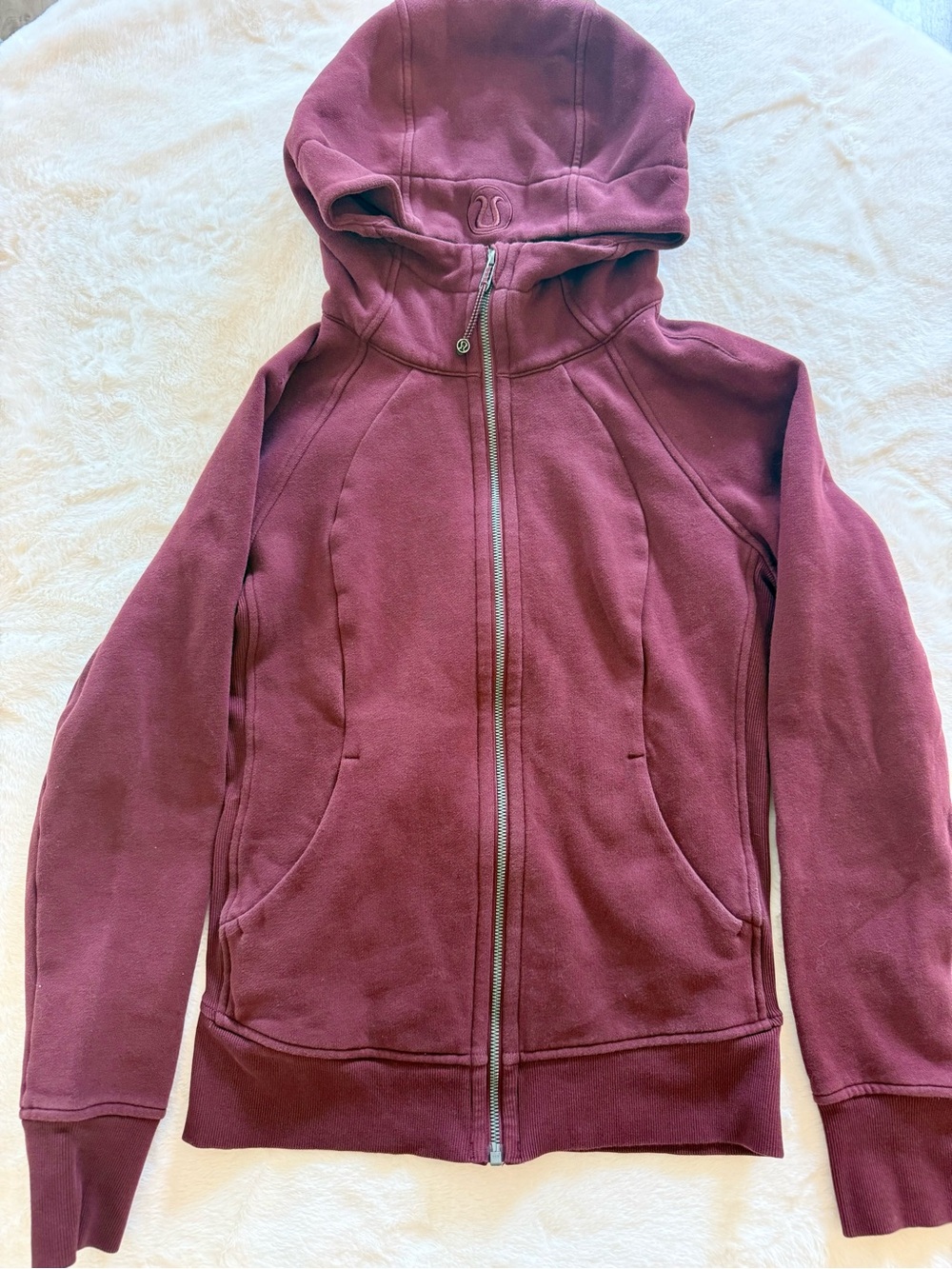 Women’s lululemon Scuba Burgundy Hooded Zip Jacket